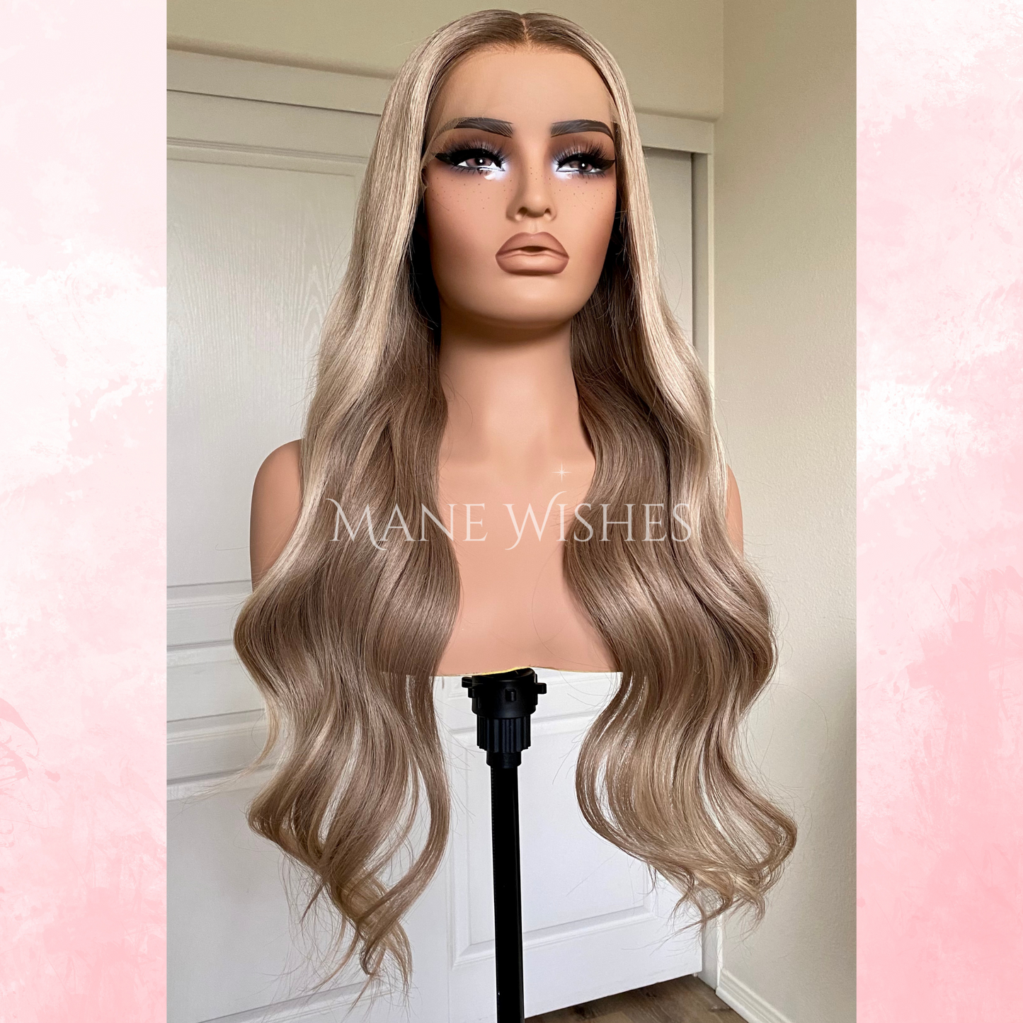 Mannequin head with a blonde wig on a white background, branded 'Mane Wishes'.